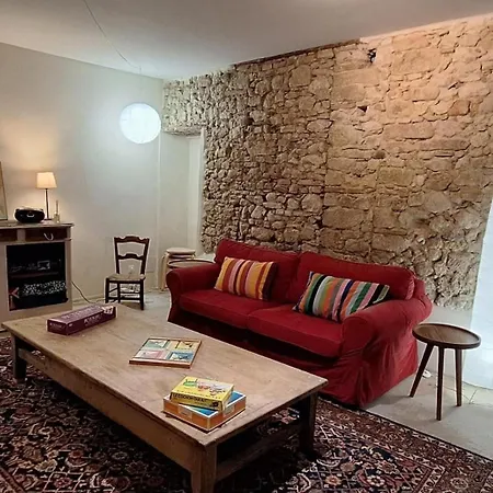 Vakantiehuis Maison Boutet 9 *