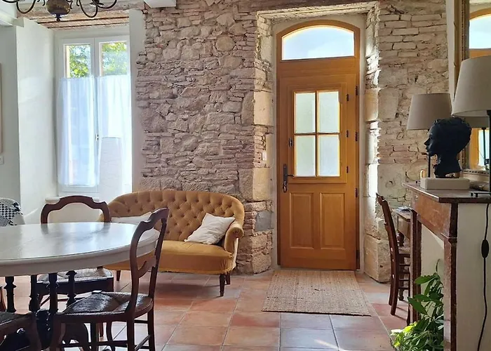 Maison Boutet 9 度假居