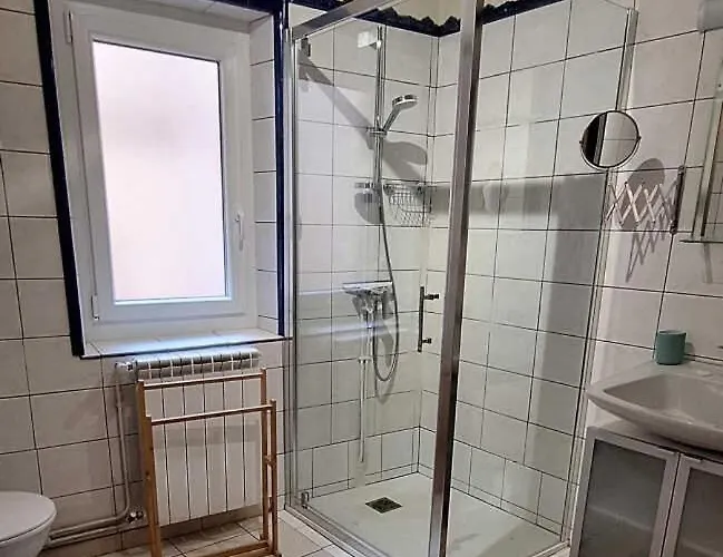 Maison Boutet 9 度假居 *